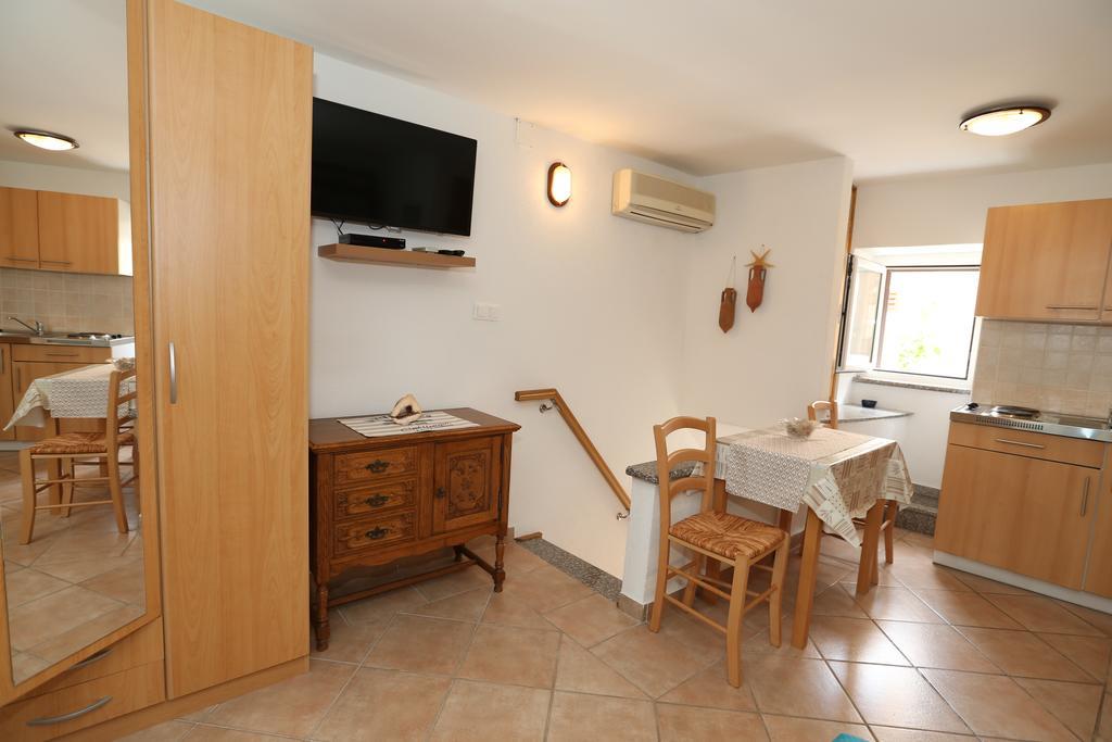 Studio Apartment Tea Башка Экстерьер фото